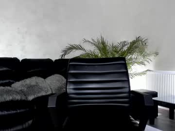 webcam girl ingridblondy94 live cam image #12704855