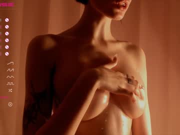 webcam girl unicorngirls live cam image #2027662