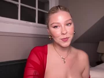 webcam girl novavangogh live cam image #9979557