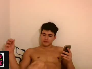 webcam man afitboy live cam image #3133784