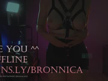 webcam girl bronnica live cam image #6141797