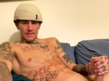 webcam man thedeadlyrat live cam image #11821562