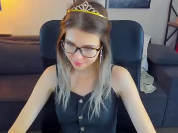 webcam girl lisa_roses live cam image #4505256