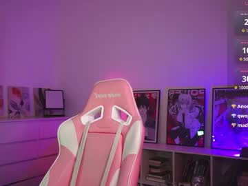 webcam girl holliwould_ live cam image #10895748