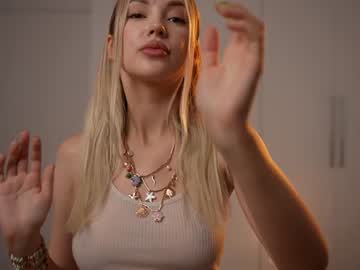 webcam girl kriss0leoo live cam image #12561782