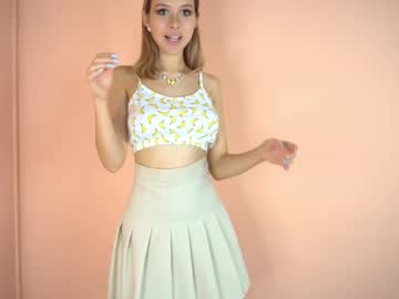 webcam girl telladreamer_ live cam image #10085371