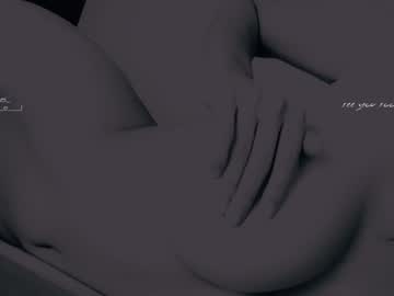 webcam girl houseofkei live cam image #2346802