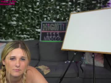 webcam girl 19honeysuckle live cam image #1891463
