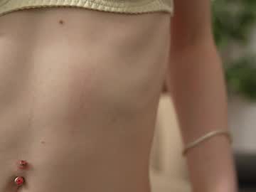 webcam girl refined_style live cam image #12562815