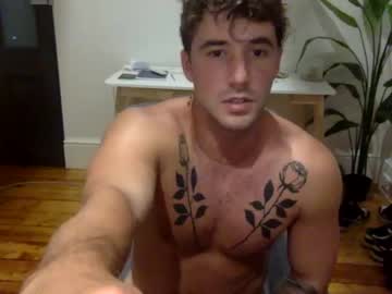 webcam man willd6 live cam image #8586203