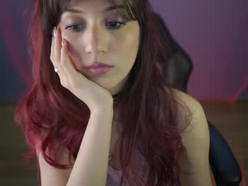webcam girl greeny_mat live cam image #12144282