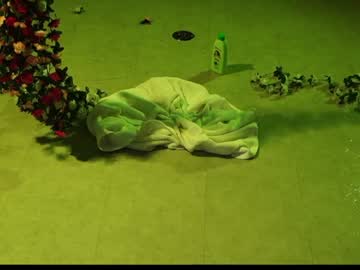webcam girl _meganmeow_ live cam image #9610377