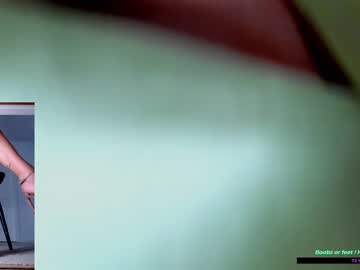 webcam girl legswattitude live cam image #6693489