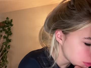 webcam girl cxbraj live cam image #8074817
