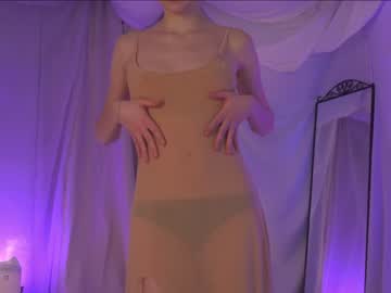 webcam girl kateuwugirl live cam image #8338105