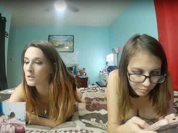 webcam couple wildunicorninpink live cam image #10549844