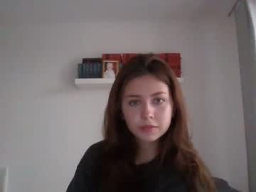 webcam girl kategirlxoxo live cam image #2525999