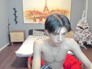 webcam man yoo_dee_ohh live cam image #4765911