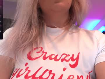 webcam girl sarahjadore live cam image #9978376