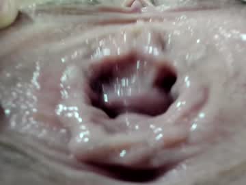 webcam girl courtney_luv live cam image #8755486