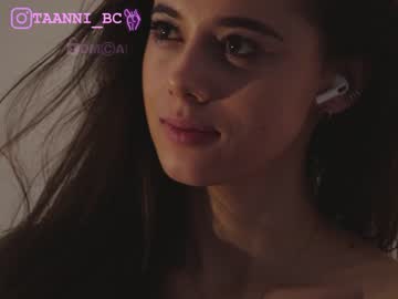 webcam girl taanni_bc live cam image #7848118