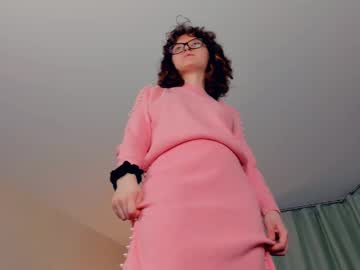 webcam girl odettechurchwell live cam image #12452589