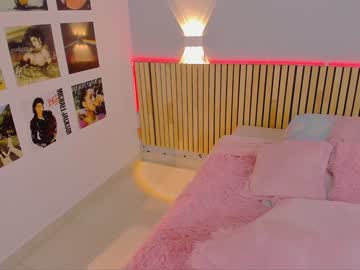 webcam girl little_effy18 live cam image #7613411
