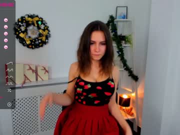 webcam girl karaline_barns live cam image #1195882