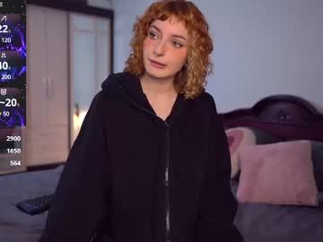 webcam girl alice_edward live cam image #11991371