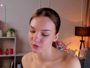 webcam girl cwenbrayton live cam image #12973945