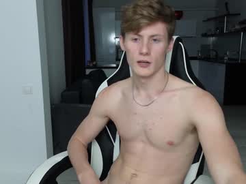 webcam man fixsicki live cam image #9338686