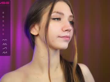 webcam girl angels_kiss live cam image #3859755