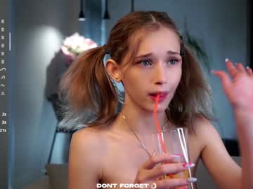 webcam girl taitehambelton live cam image #12796533