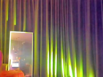 webcam girl _meganmeow_ live cam image #4301342