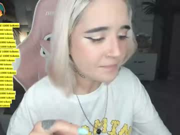 webcam girl sugar_troubl3 live cam image #1787442