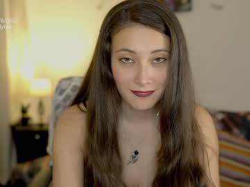 webcam girl kellytesh live cam image #3432131