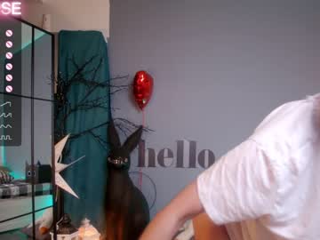 webcam girl careful_i_bite live cam image #5273894