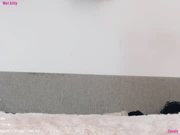 webcam girl yoursexwife live cam image #2498815