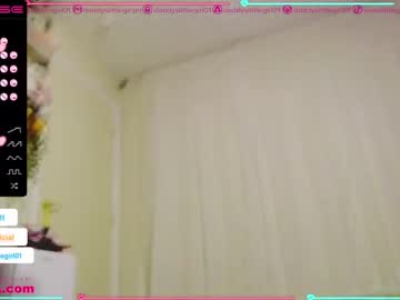 webcam girl daddyslittlegirl01 live cam image #2460966