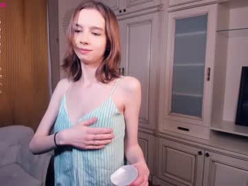 webcam girl happiness_call live cam image #5382827