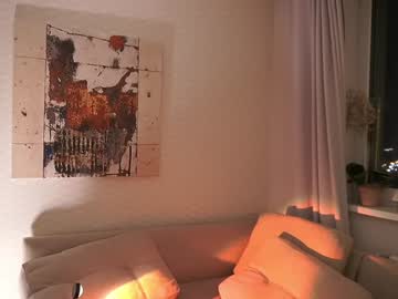 webcam girl bitter_moon live cam image #12619307