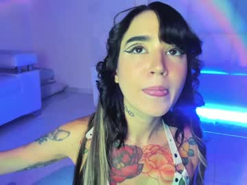 webcam girl lonelly_lolly98 live cam image #5658328