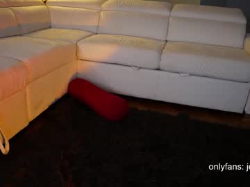 webcam girl therealbonnieclydex live cam image #6113162