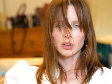 webcam girl ellaa91 live cam image #2364186