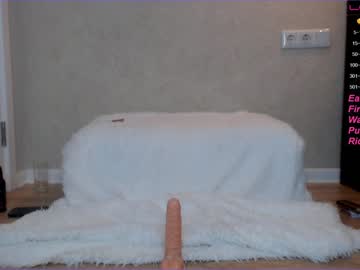 webcam girl loonyko live cam image #1059684