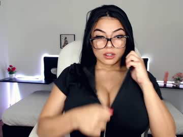 webcam girl kaliffa_zoe live cam image #172771