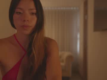 webcam girl emma_lu1 live cam image #12145456