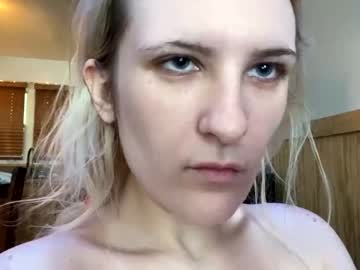 webcam girl blueeyez_whitedragon live cam image #3360623
