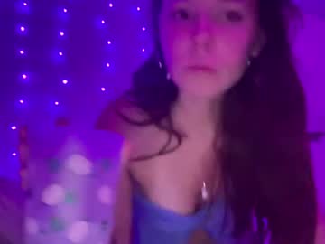 webcam girl astridmaria live cam image #9715884