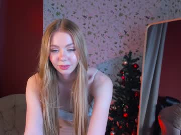 webcam girl cassie_palmer live cam image #11458148